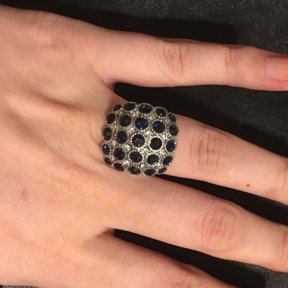 Large sapphire crystal statement ring - Picture 3 of 5